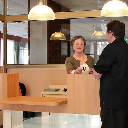 Sainte Suzanne 酒店