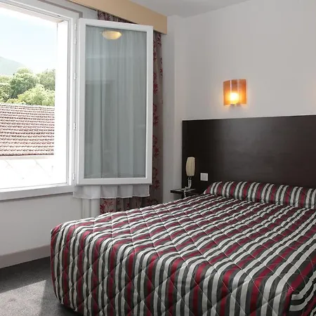 Sainte Suzanne 3* 卢德