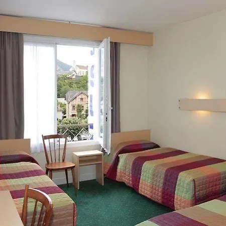 Sainte Suzanne 3* 卢德