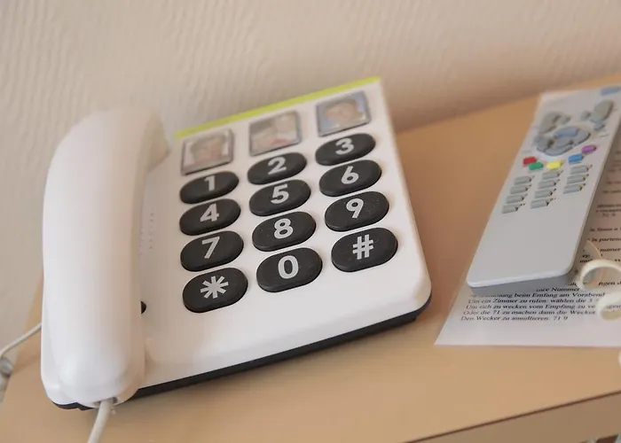 Sainte Suzanne Отель Лурд