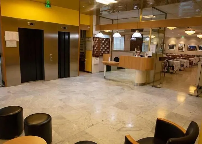 Hotell Sainte Suzanne Lourdes