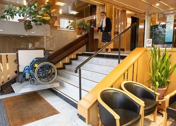 Hotell Sainte Suzanne 3*