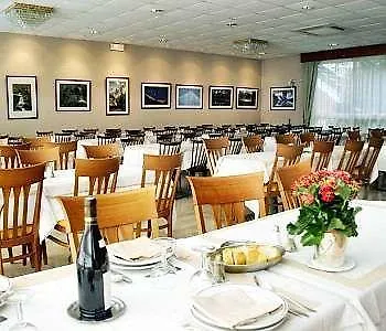 Sainte Suzanne Hotell Lourdes