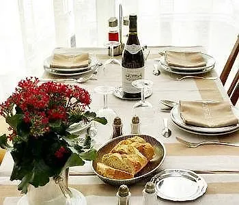 Sainte Suzanne 卢德