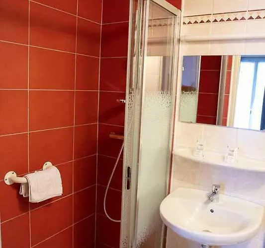 Sainte Suzanne 3* 卢德